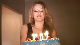 Zavodila mi je samo  ...