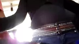 Obožava aktivni anal ...