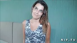Vrući seks na podu p ...